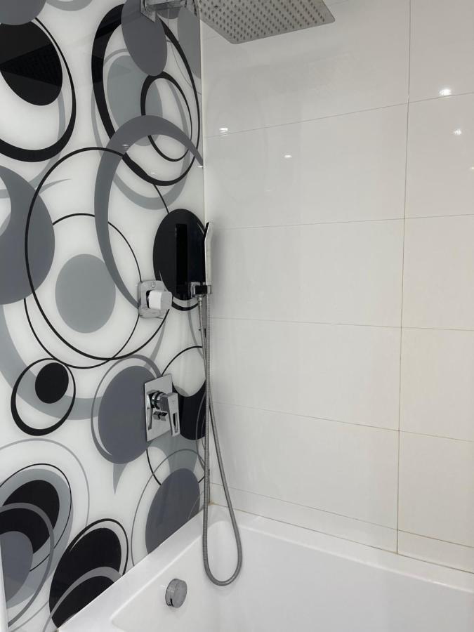 Amazing Suite On The Sea-סוויטה מדהימה על הים Bat Yam Εξωτερικό φωτογραφία