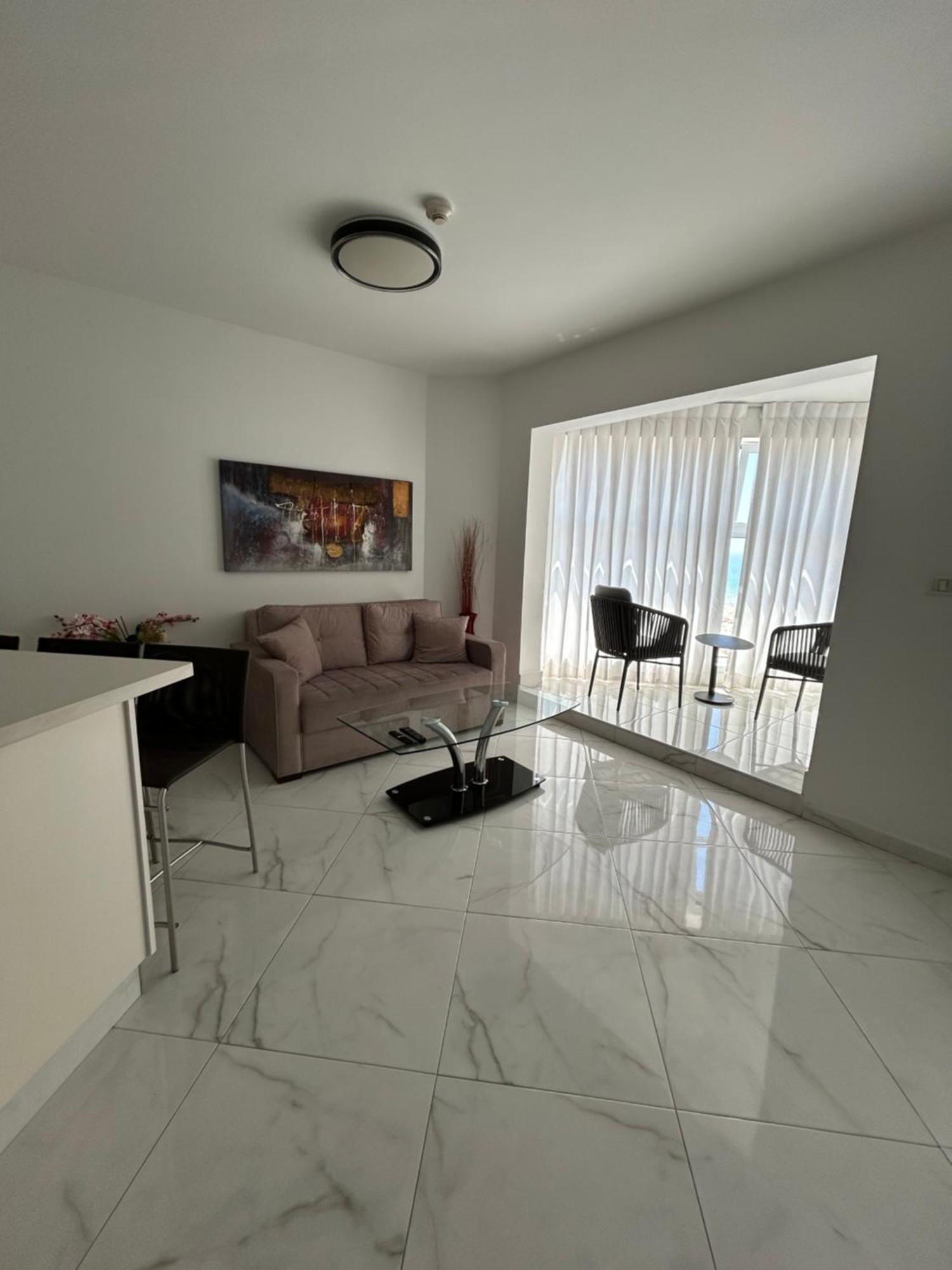 Amazing Suite On The Sea-סוויטה מדהימה על הים Bat Yam Εξωτερικό φωτογραφία
